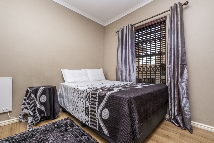 3 Bedroom Property for Sale in Jakarandas Western Cape